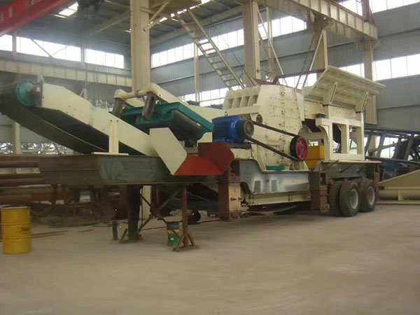 云南颚式重锤破碎机移动破碎