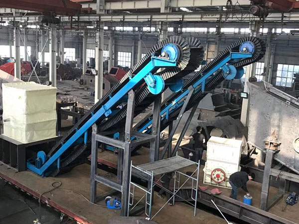 哪能租到移动式破碎机组合