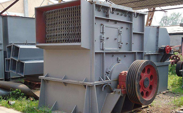 绿松石锤式破碎机