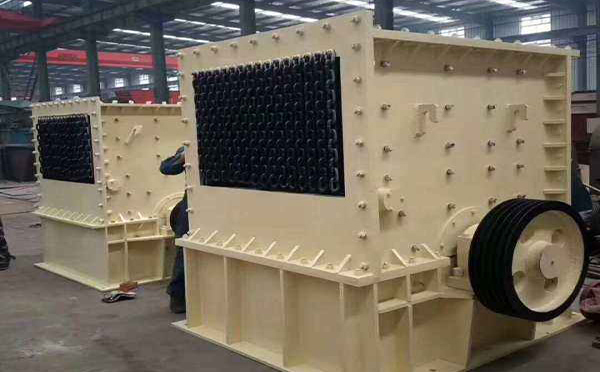 新型鹅卵石制沙