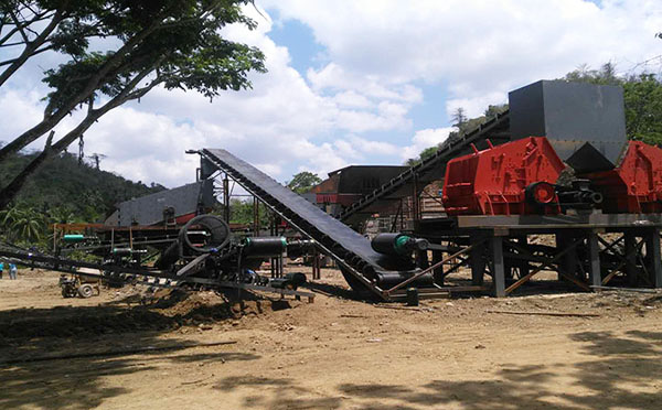 小型移动机制砂机