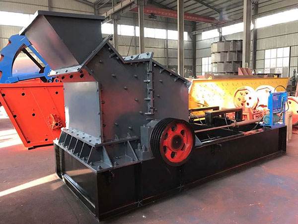北京小型移动重锤破碎机厂商