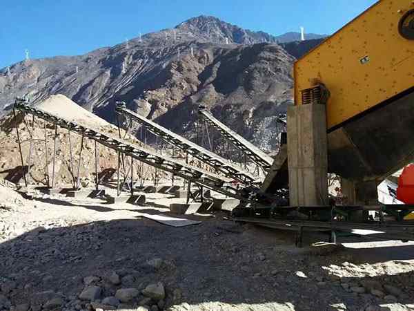 内蒙古全自动移动破碎机小型
